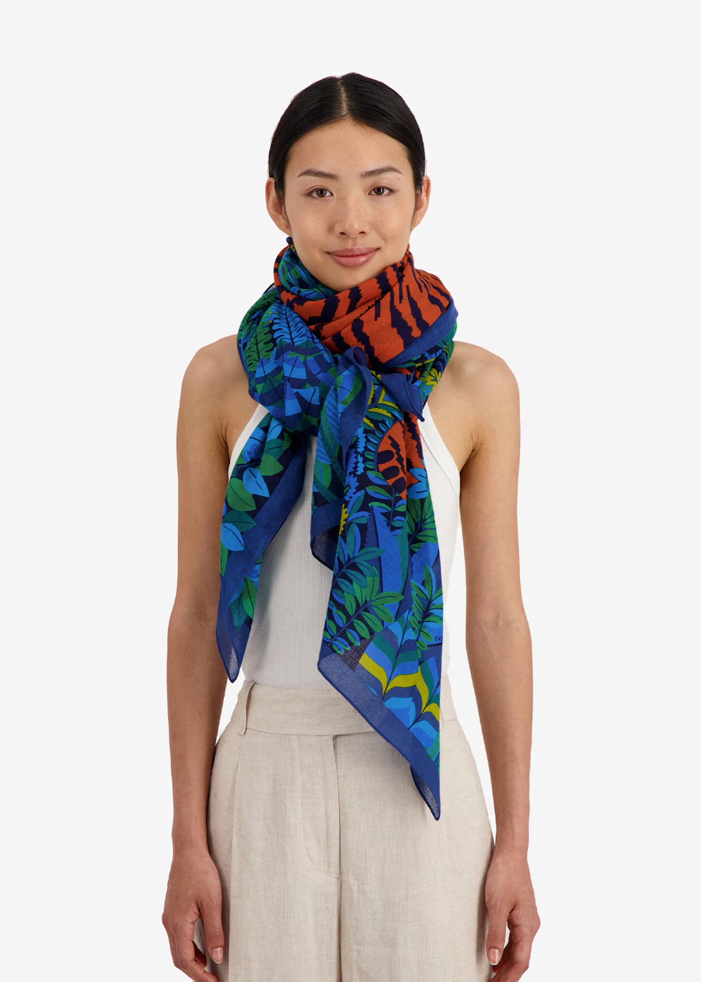 Inoui Editions Scarf 100 Balkhach