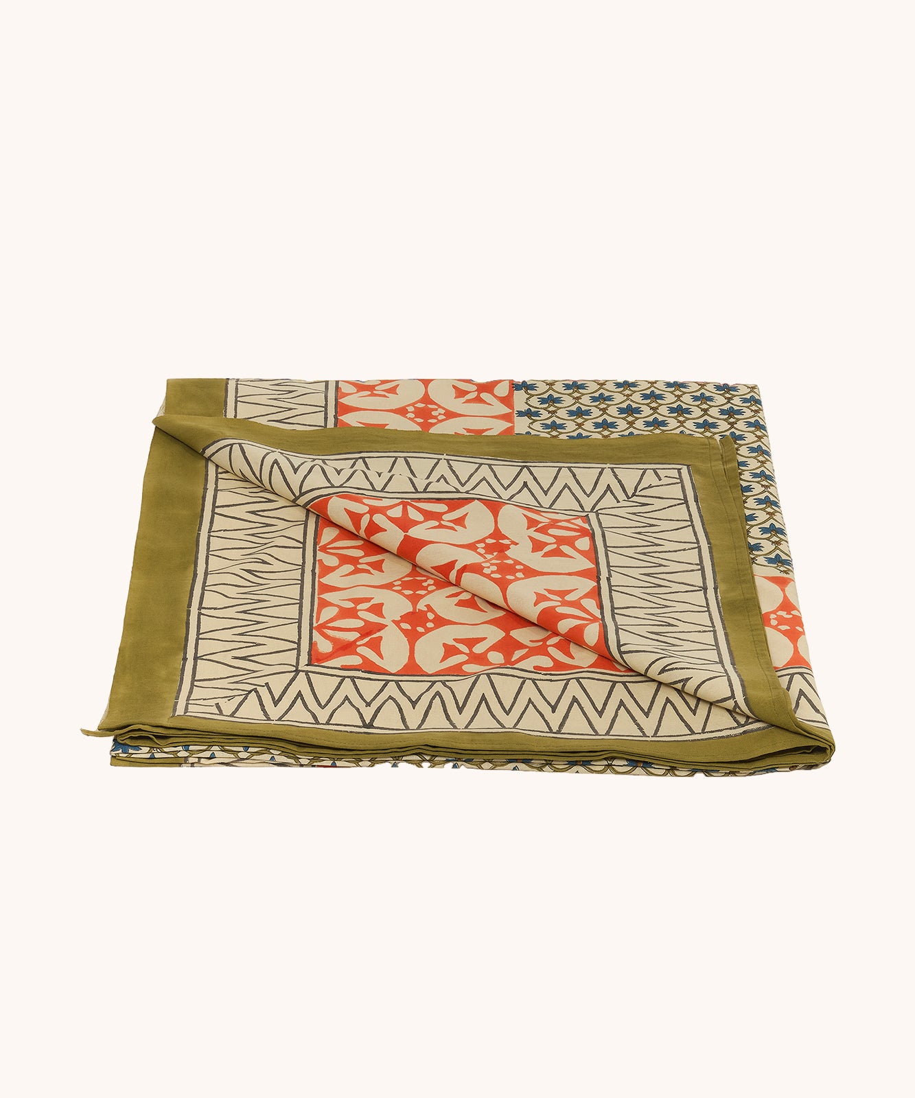 Doing Goods Single Throw in Tote Bag 86 x 55