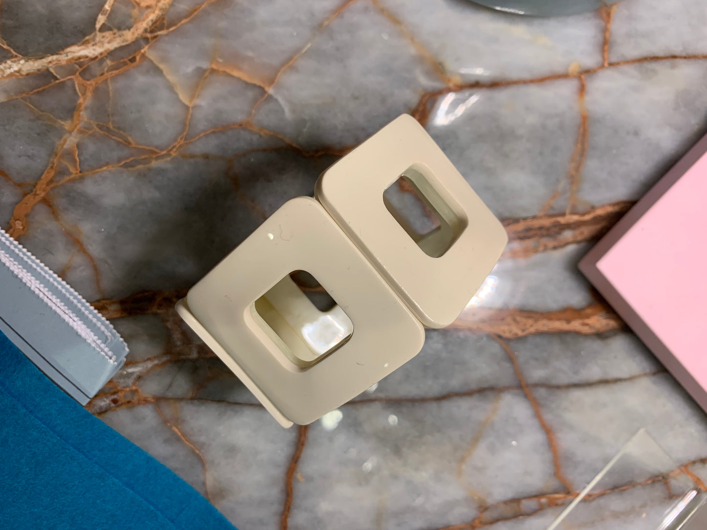 Moloko Acrylic Square Bracelet