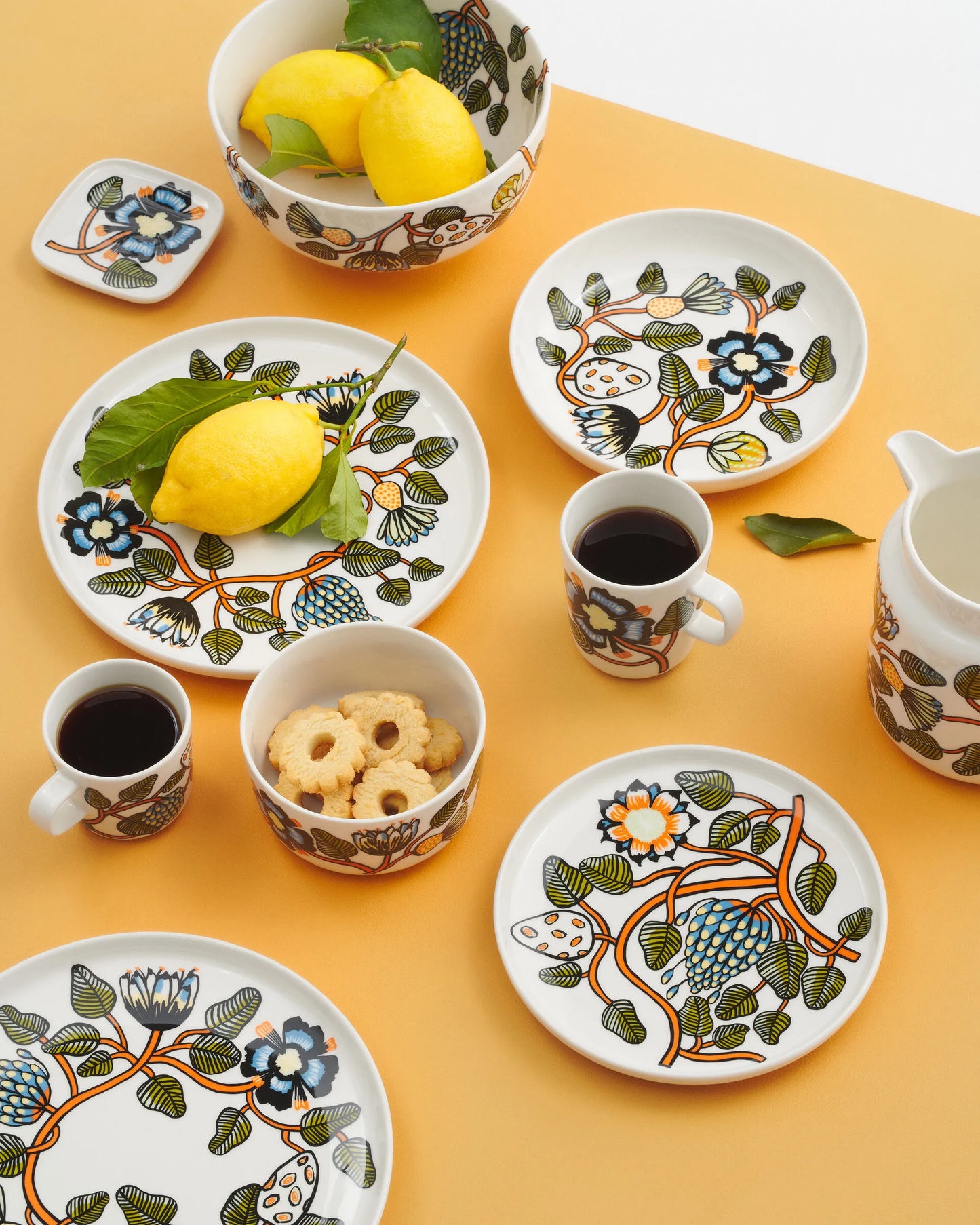 Marimekko Serving Bowl Tiara Pattern