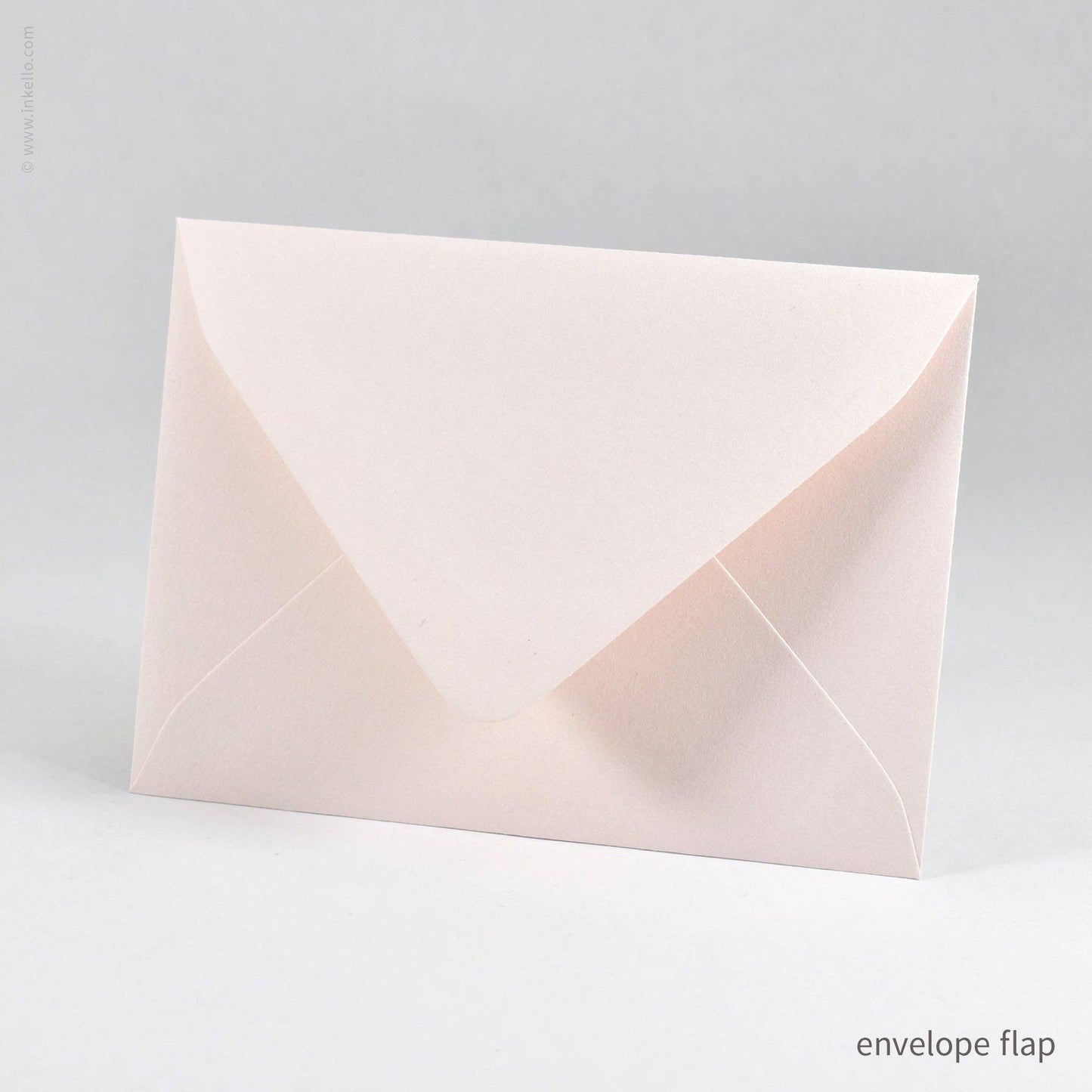 Elegant Mother's Day with Small Heart Card