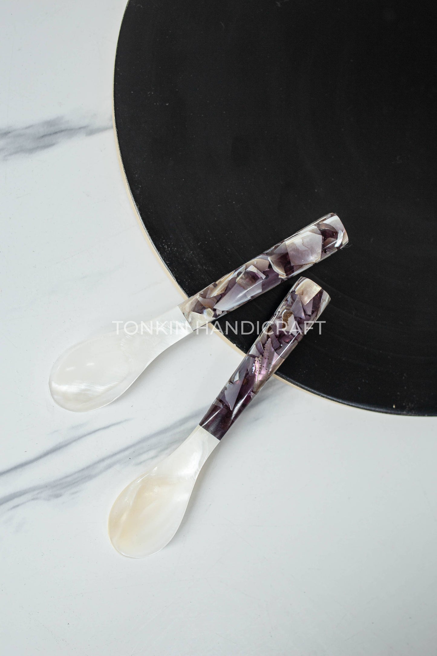 Mother of Pearl Seashell Spoon with Black handle and Pearl Flecks