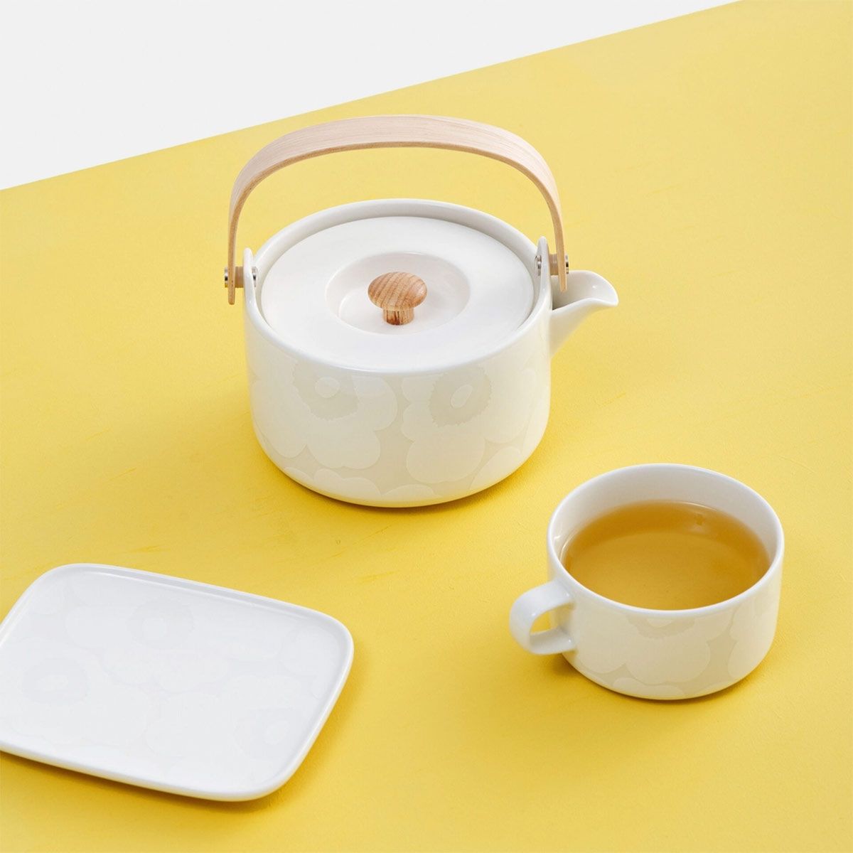 Marimekko Uniko White Tea Pot