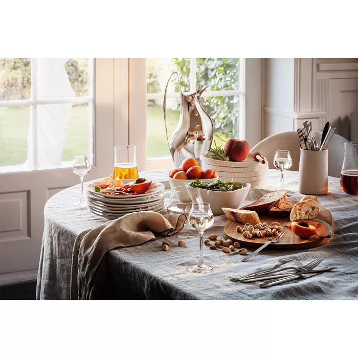 Georg Jensen Alfredo Cutting Board in Oak 42cm