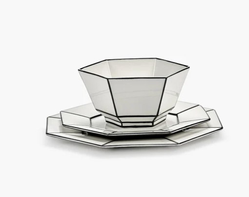 Annebet Black and White Breakfast Plate