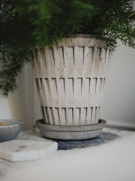 Bergs Pantheon Raw Terracotta Grey Planter