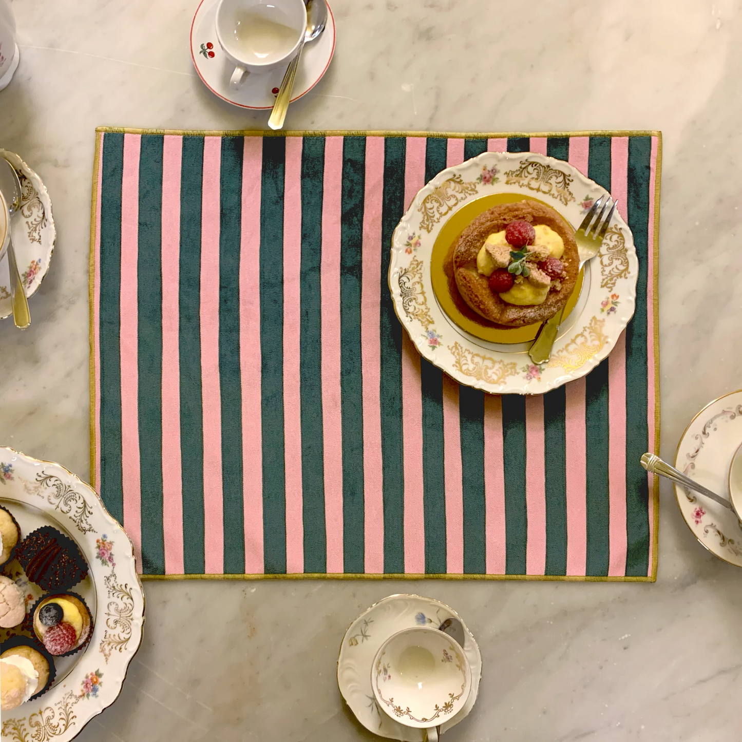 Carlotta Oddone Velvet Place Mat