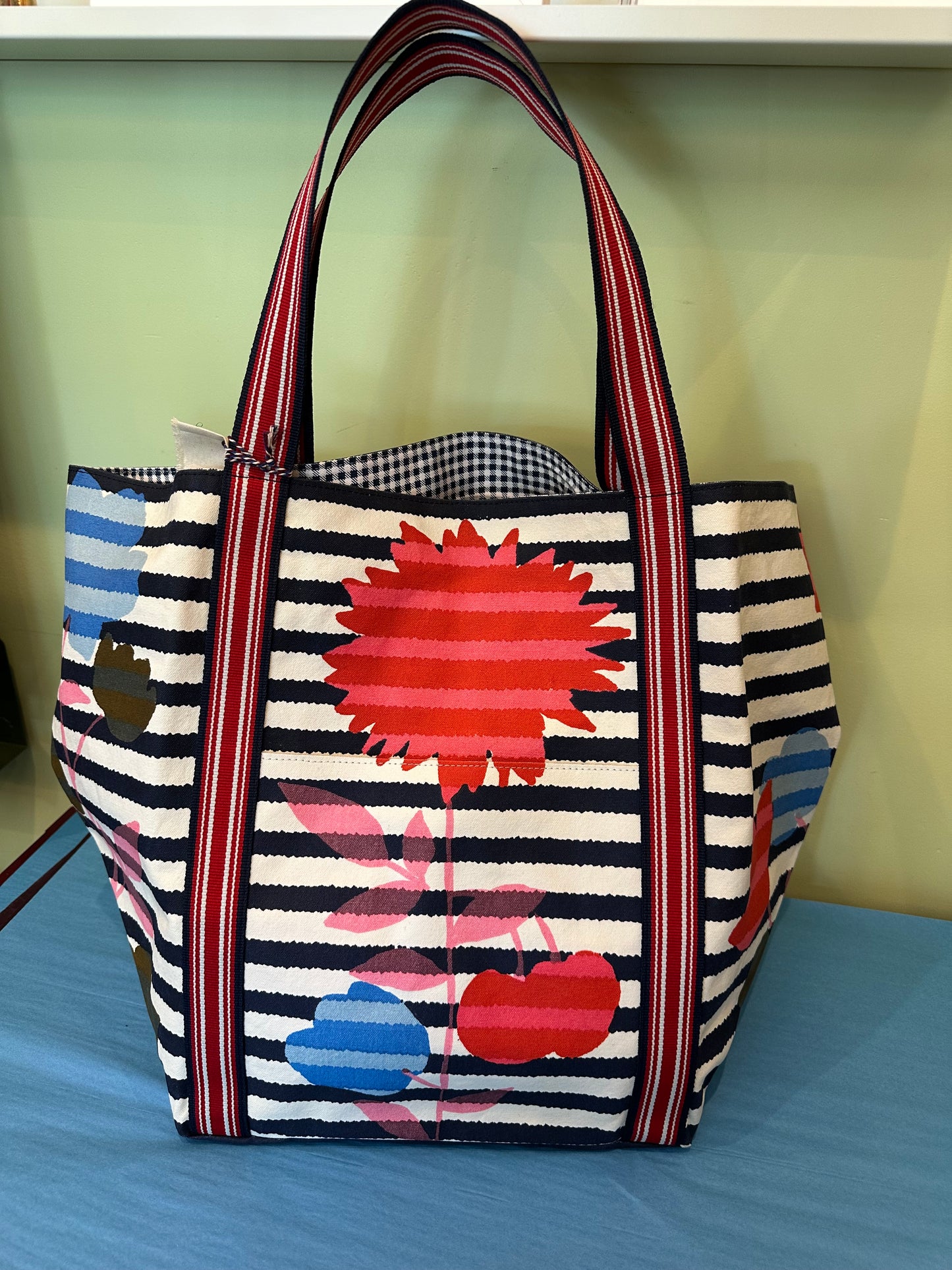 Inoui Editions Carrier Bag