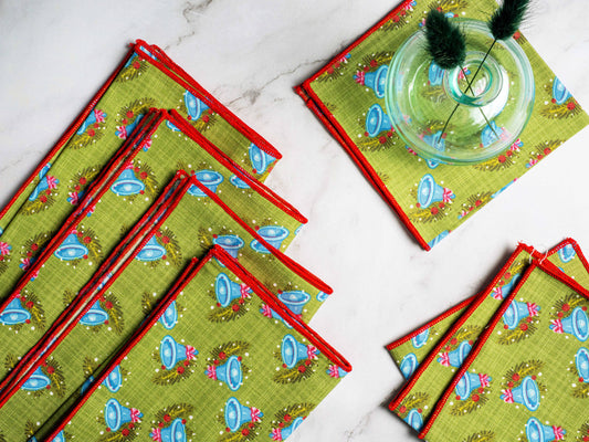 Vintage Christmas Bells Cloth Napkins, set of four