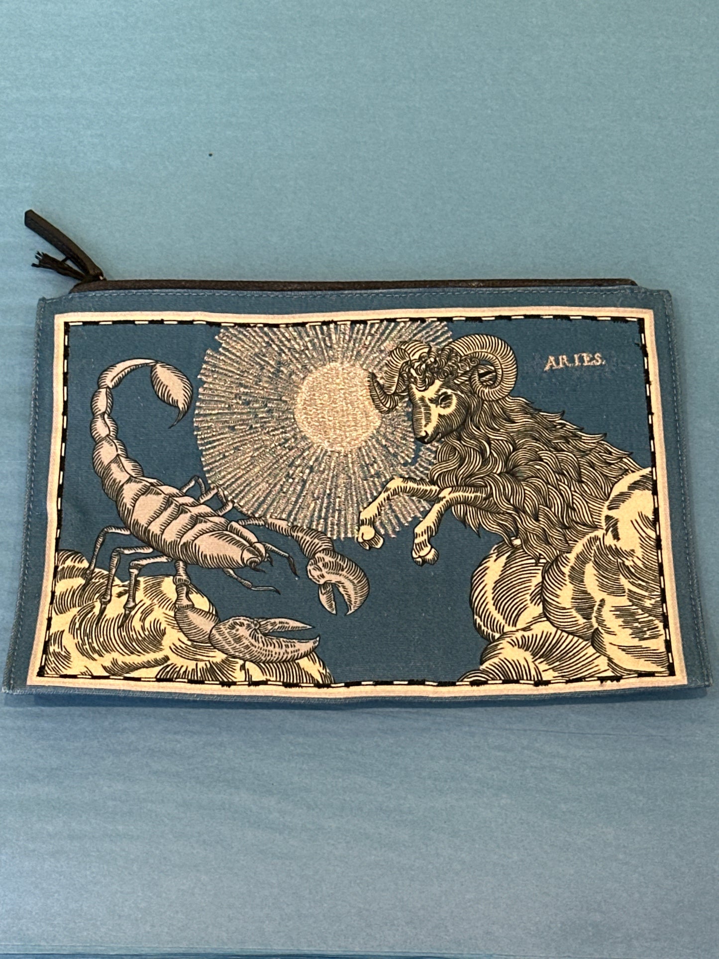 Inoui Editions Embroidered Pouch